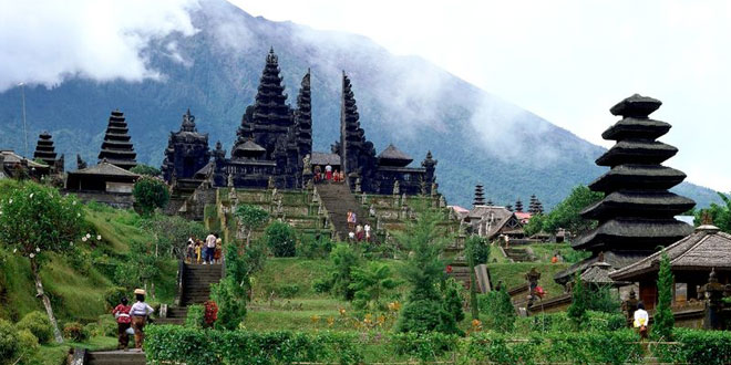 besakih temple 3