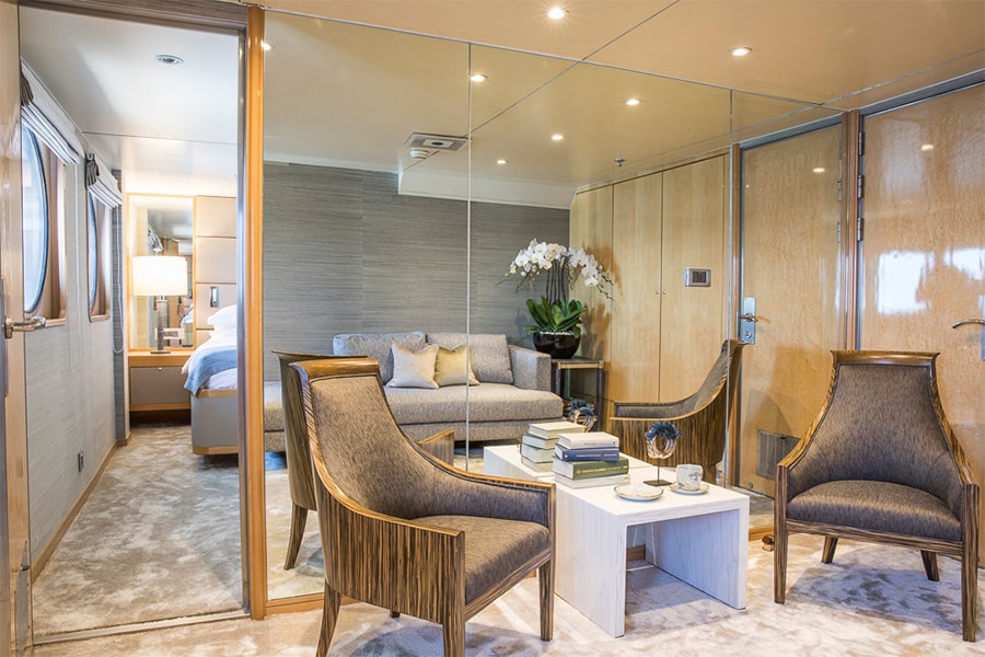 Aqua-Blu-Interconnecting-Suites-Bridge-Deck Aqua-Blu-Interconnecting-Suites-Bridge-Deck